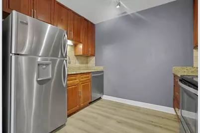 201 W 2nd Avenue, Columbus, OH 43201 - Photo 7