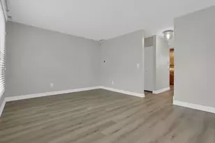 201 W 2nd Ave, Columbus, OH 43201 - Photo 9