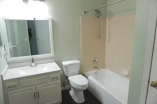 6000 Leafridge Ln, Columbus, OH 43232 - Photo 15