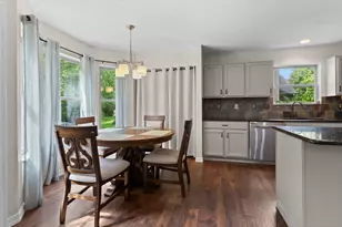 1097 Pebble Brook Dr, Columbus, OH 43240 - Photo 9