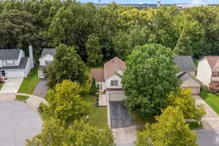 1097 Pebble Brook Dr, Columbus, OH 43240 - Photo 39