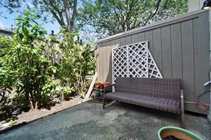 1295 Lake Shore Dr, Columbus, OH 43204 - Photo 25