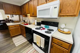 14 Woodberry Dr, Mount Vernon, OH 43050 - Photo 5