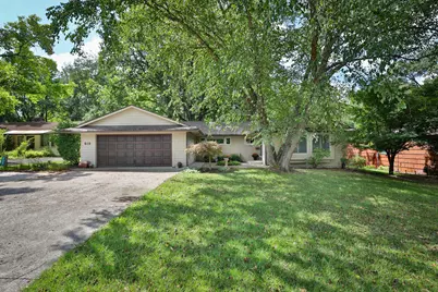 519 E Cooke Road, Columbus, OH 43214 - Photo 1
