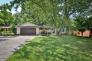 519 E Cooke Rd, Columbus, OH 43214 - Photo 1