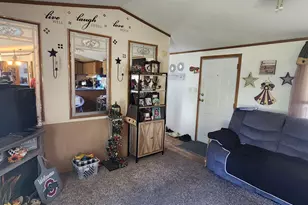 189 Parklawn Dr, Circleville, OH 43113 - Photo 7