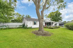 1011 Pleasant Ct, Reynoldsburg, OH 43068 - Photo 3
