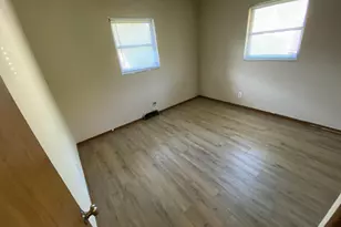 2956 Pontiac St, Columbus, OH 43224 - Photo 13