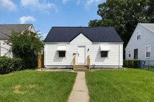 2190 Grasmere Ave, Columbus, OH 43211 - Photo 1