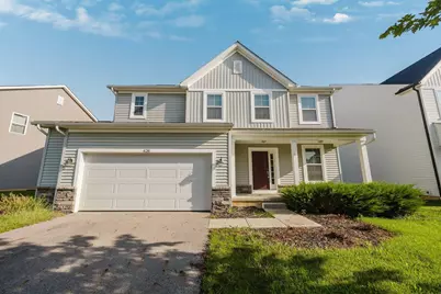 426 Oakland Hills Loop, Commercial Point, OH 43116 - Photo 1