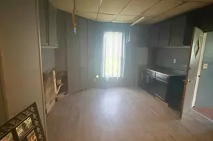 304 W High Ave, Bellefontaine, OH 43311 - Photo 9