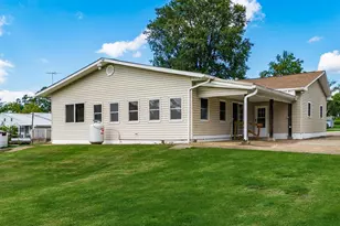 2910 S Pleasant Grove Rd, Zanesville, OH 43701 - Photo 3