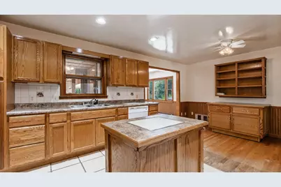 2910 S Pleasant Grove Road, Zanesville, OH 43701 - Photo 15