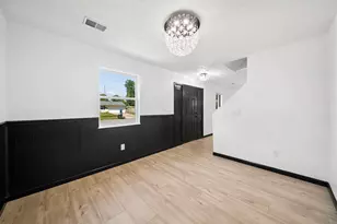 5385 Paladim Rd, Columbus, OH 43232 - Photo 15