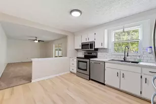 6553 Skywae Dr, Columbus, OH 43229 - Photo 7
