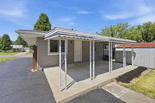 3286 Hilock Pl, Columbus, OH 43207 - Photo 21