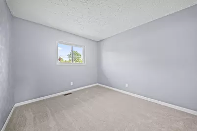 2844 Pamella Drive, Columbus, OH 43207 - Photo 25