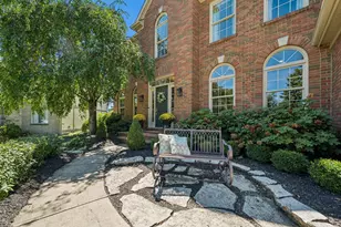 6353 Cragie Hill Ct, Dublin, OH 43017 - Photo 3