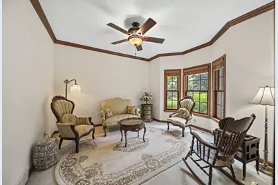 261 Glyn Tawel Drive, Granville, OH 43023 - Photo 5
