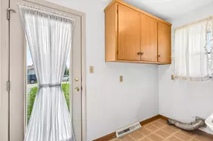 1541 S Roosevelt Ave, Columbus, OH 43209 - Photo 41