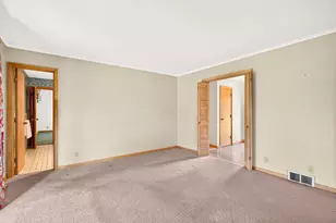 1541 S Roosevelt Ave, Columbus, OH 43209 - Photo 21