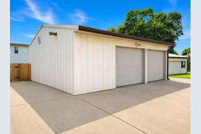 565 E Chestnut Street, Lancaster, OH 43130 - Photo 5