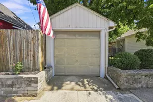 421 E Kossuth St, Columbus, OH 43206 - Photo 35