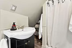 421 E Kossuth St, Columbus, OH 43206 - Photo 29