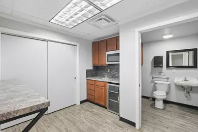 3871-3873 Broadway #3869, Grove City, OH 43123 - Photo 3