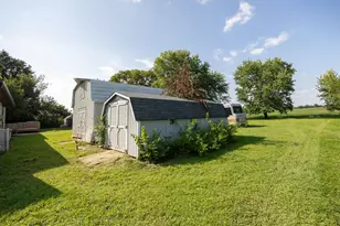 580 W Main Street W, Ashville, OH 43103 - Photo 23