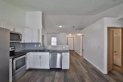 2710 Patrick Henry Avenue, Columbus, OH 43207 - Photo 11