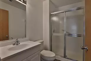 2710 Patrick Henry Ave, Columbus, OH 43207 - Photo 21