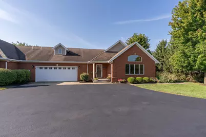 1082 Damon Drive, Washington Court House, OH 43160 - Photo 1