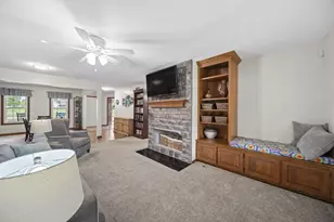 1203 Winding Creek Ln, Delaware, OH 43015 - Photo 13