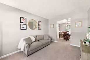 9073 Tabernash Dr, Columbus, OH 43240 - Photo 5