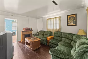 863 Bruckner Rd, Columbus, OH 43207 - Photo 5
