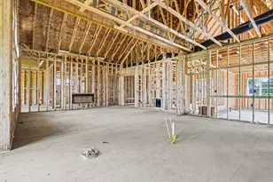6776 Woodedge Ln, Hilliard, OH 43026 - Photo 3