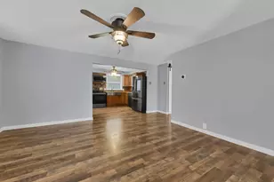 540 Huron Dr W, Heath, OH 43056 - Photo 11