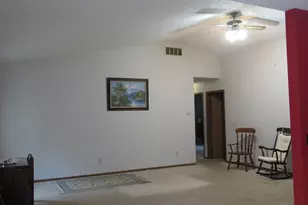 221 Tyler Ave, Pataskala, OH 43062 - Photo 3