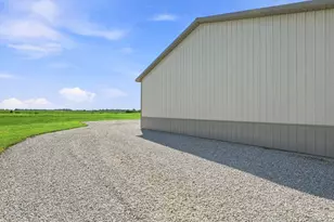 6548 Basil Western Rd NW, Carroll, OH 43112 - Photo 93