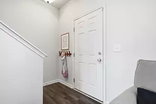 5923 Ballydugan Dr, Galloway, OH 43119 - Photo 9