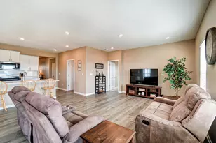 734 Leslie Dr, Plain City, OH 43064 - Photo 9
