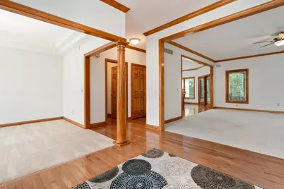 6048 Nicholas Glen, Columbus, OH 43213 - Photo 5