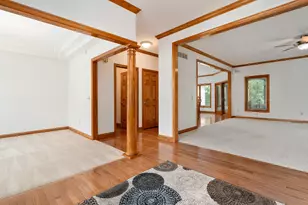 6048 Nicholas Glen, Columbus, OH 43213 - Photo 5