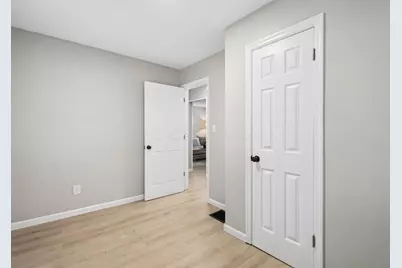 2622 Hiawatha Street, Columbus, OH 43211 - Photo 13