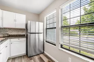7662 Exploration Dr, Columbus, OH 43085 - Photo 5