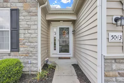 5043 Apple Glen Trail #78, Grove City, OH 43123 - Photo 3