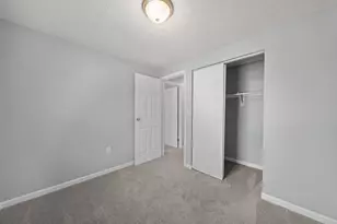4431 Hickory Wood Dr, Columbus, OH 43228 - Photo 19