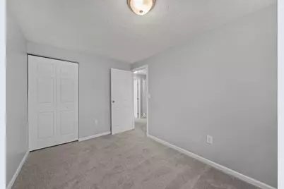 4431 Hickory Wood Drive, Columbus, OH 43228 - Photo 17