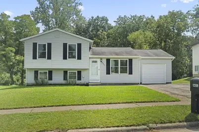 4431 Hickory Wood Drive, Columbus, OH 43228 - Photo 1